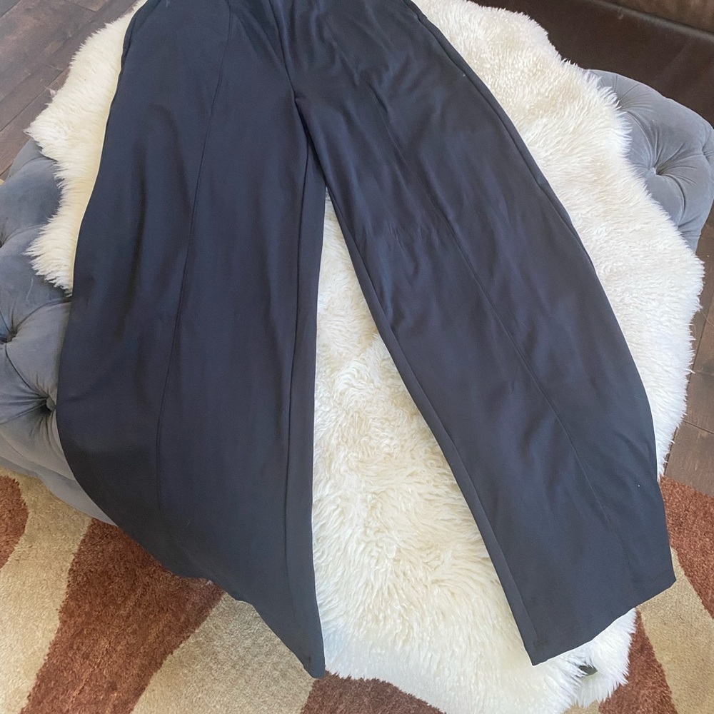 OLD NAVY NWT Size Large Elegant Black Wide-Leg Pants